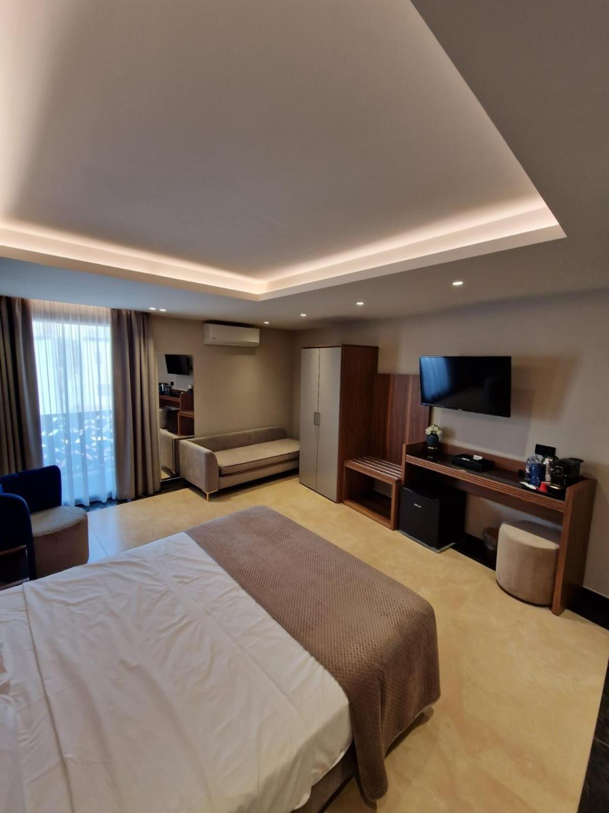 Beatus Suites And Rooms B&B Canicattì Dış mekan fotoğraf