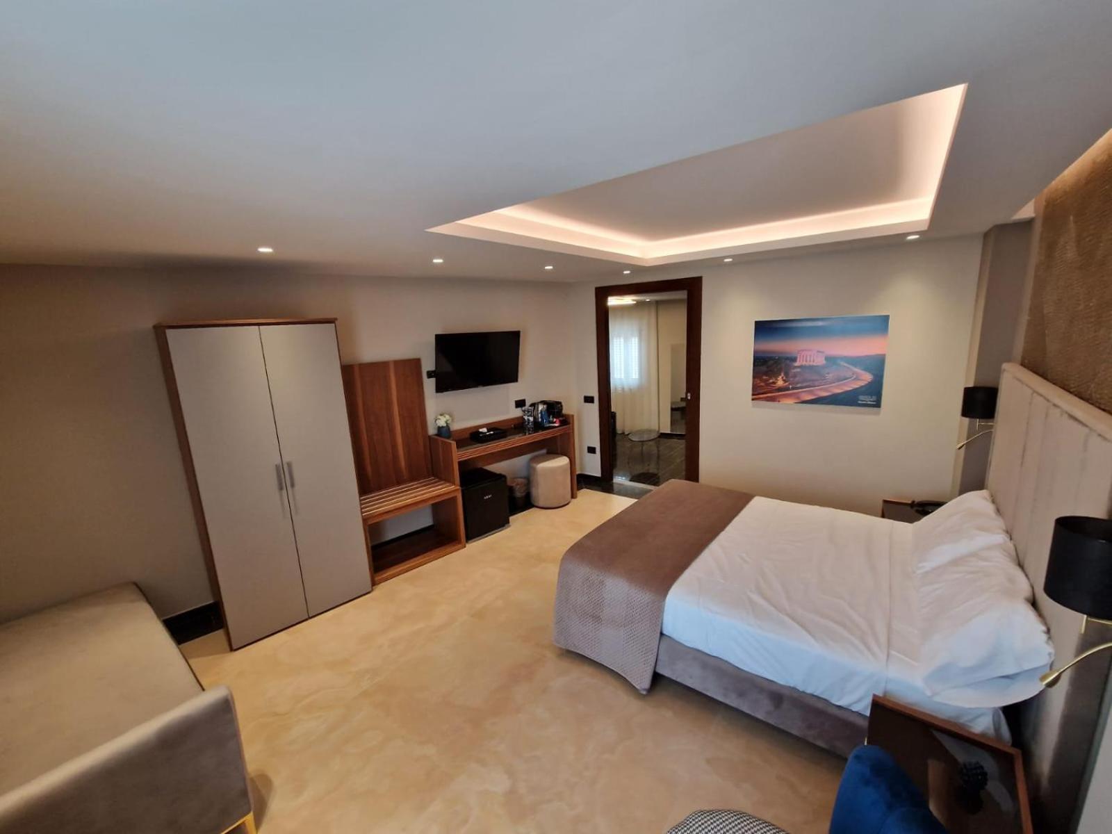 Beatus Suites And Rooms B&B Canicattì Dış mekan fotoğraf