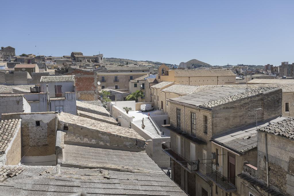 Beatus Suites And Rooms B&B Canicattì Dış mekan fotoğraf