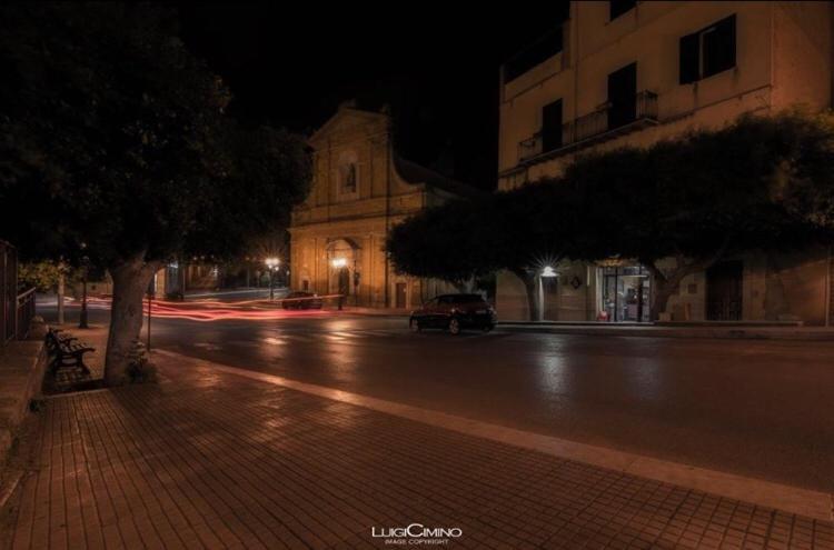 Beatus Suites And Rooms B&B Canicattì Dış mekan fotoğraf